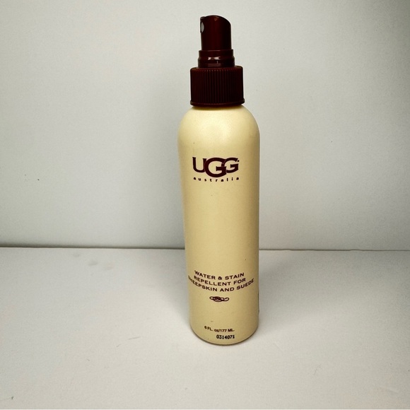 UGG Cory Black Sheepskin Winter Boots 5 1/2” Shaft Height Size 7 - Picture 3 of 16